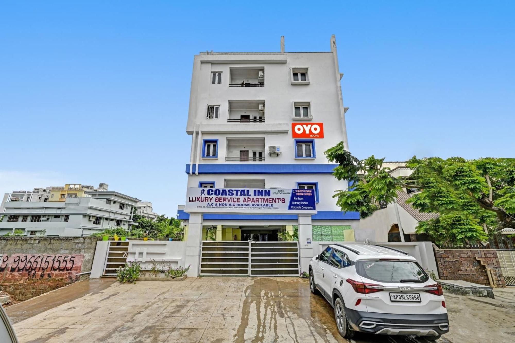 Hotel O Coastal Inn Luxury Service Apartments Kākināda Exterior foto